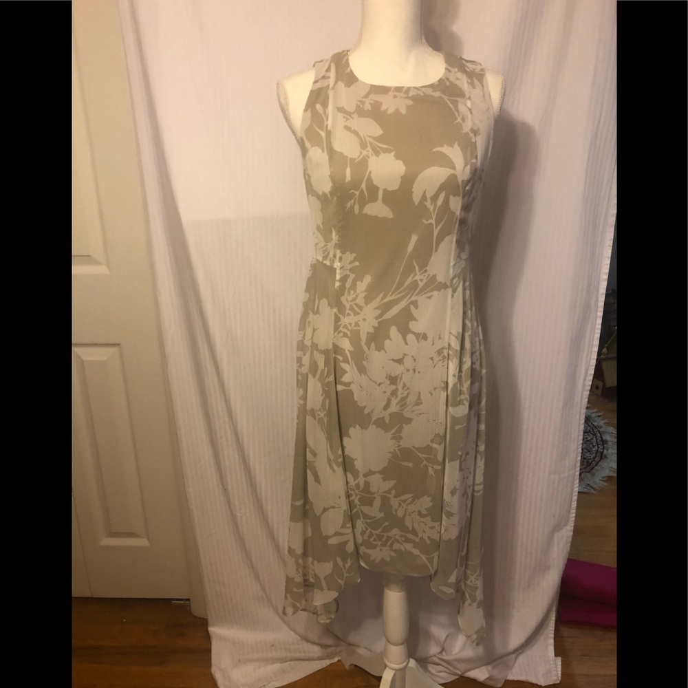 Dress Chaps Biege and white color  sz S